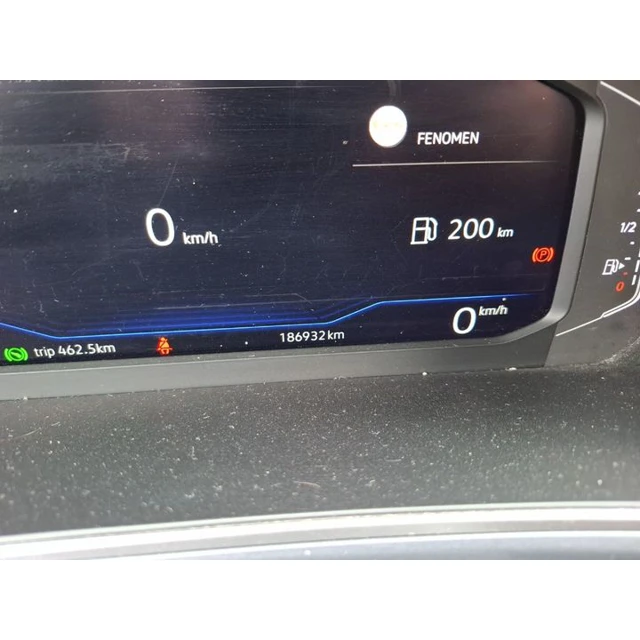 Volkswagen T-ROC 2022 186.931 km 7