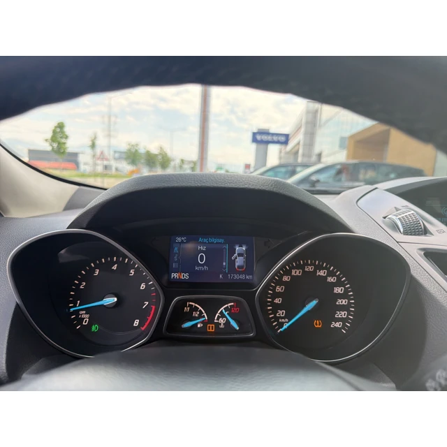 Ford KUGA 2015 173.048 km 7