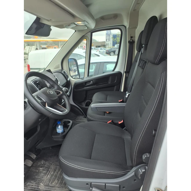 Toyota PROACE MAX 2025 11.496 km 4