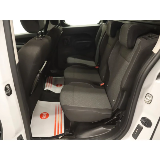 Opel COMBO 2025 24.000 km 5