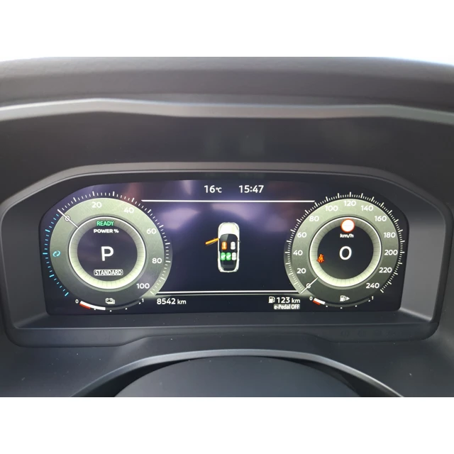 Nissan QASHQAI 2024 8.542 km 5
