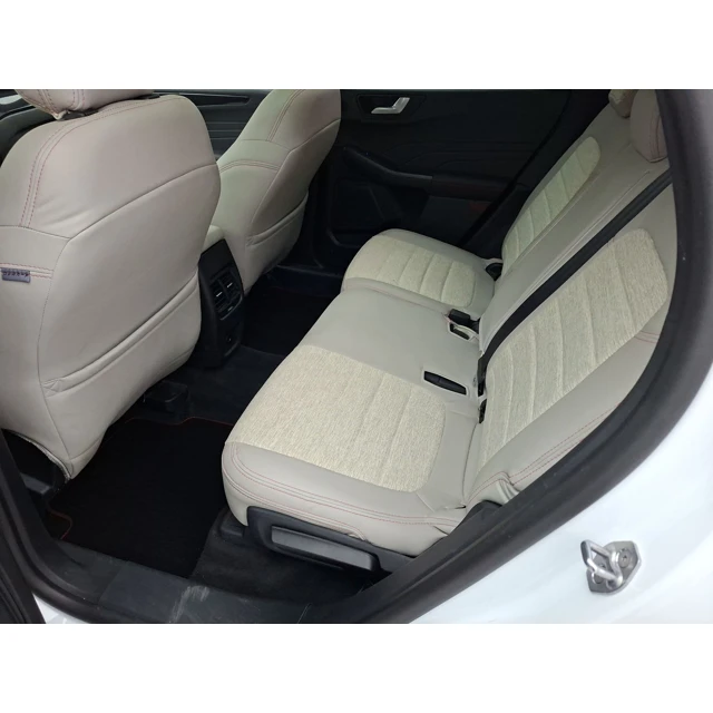 Ford KUGA 2023 19.982 km 6