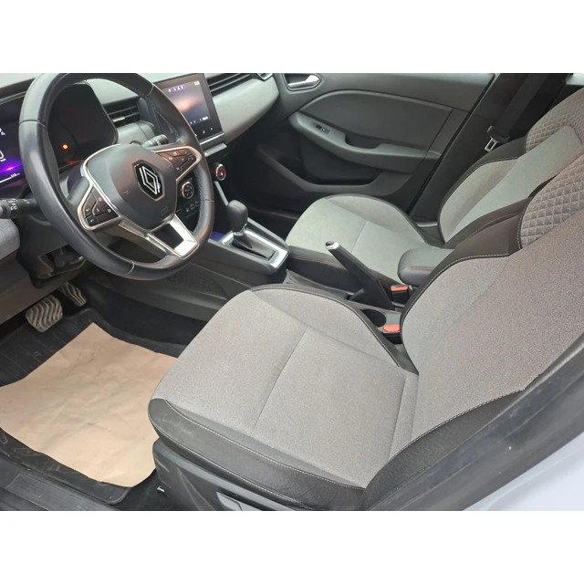 Renault CLIO 2024 88.741 km 4