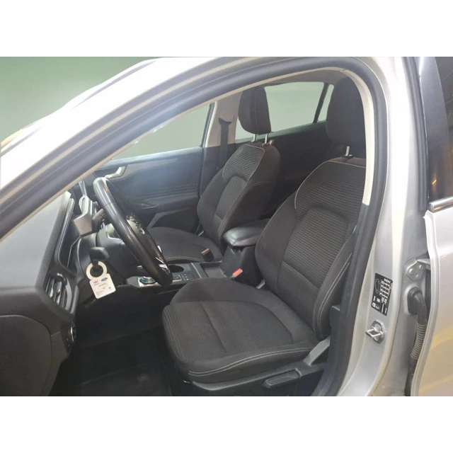 Ford FOCUS 2022 107.225 km 4