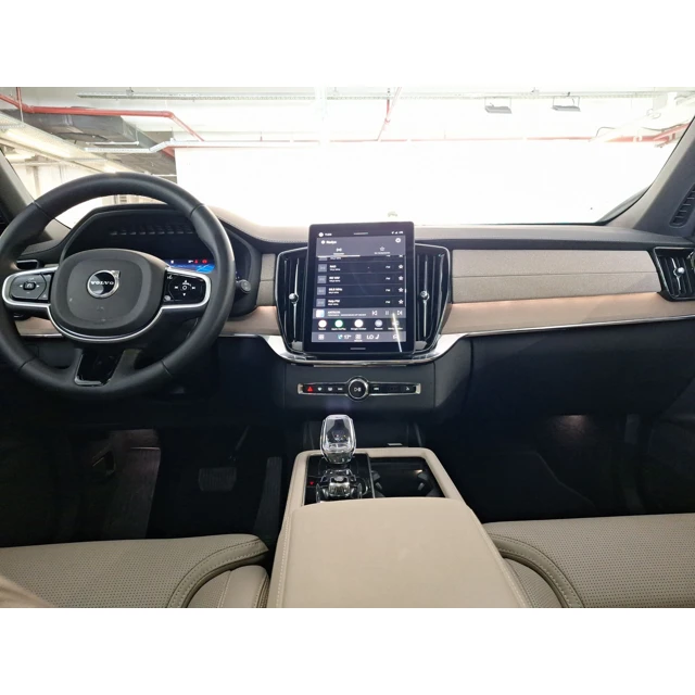 Volvo XC90 2025 16.144 km 7