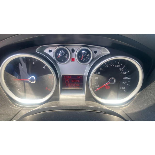 Ford FOCUS 2009 216.744 km 7