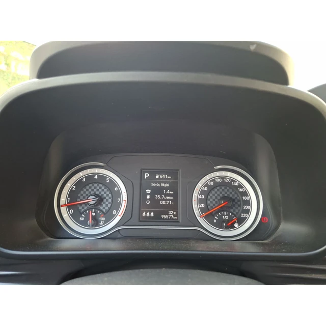 Hyundai BAYON 2024 95.578 km 5
