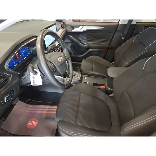 Ford FOCUS 2023 81.813 km 4