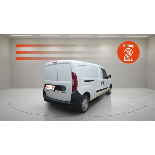 Fiat DOBLO CARGO 2023 82.251 km 3