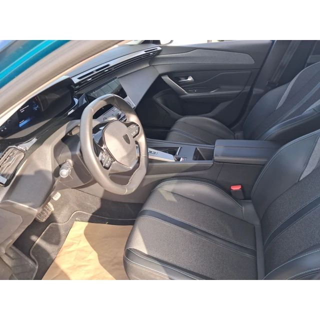 Peugeot 408 2025 56.413 km 4