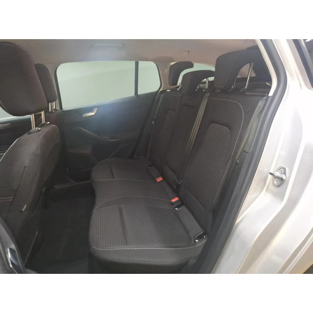 Ford FOCUS 2022 107.225 km 6