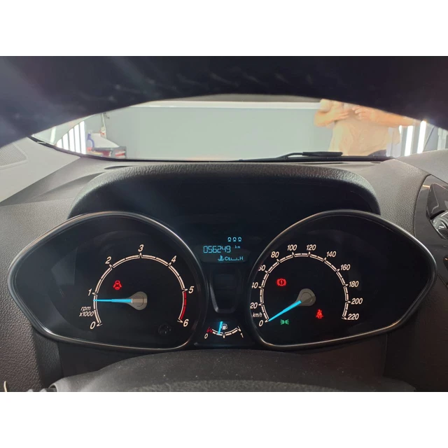 Ford TOURNEO COURIER 2022 56.249 km 5