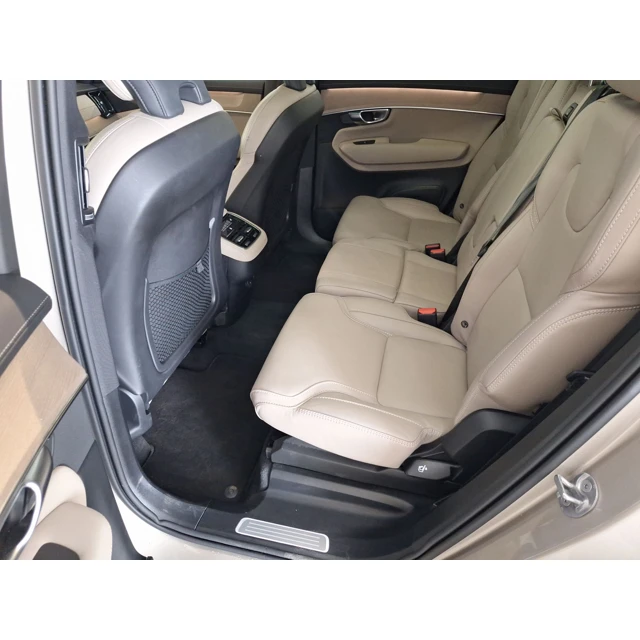 Volvo XC90 2025 16.144 km 6