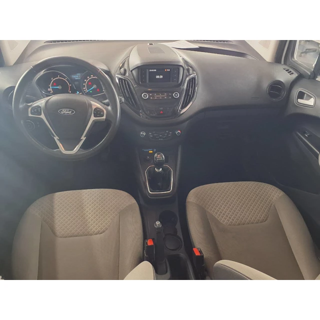 Ford TOURNEO COURIER 2022 56.249 km 7