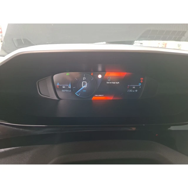Peugeot 408 2025 50.753 km 5