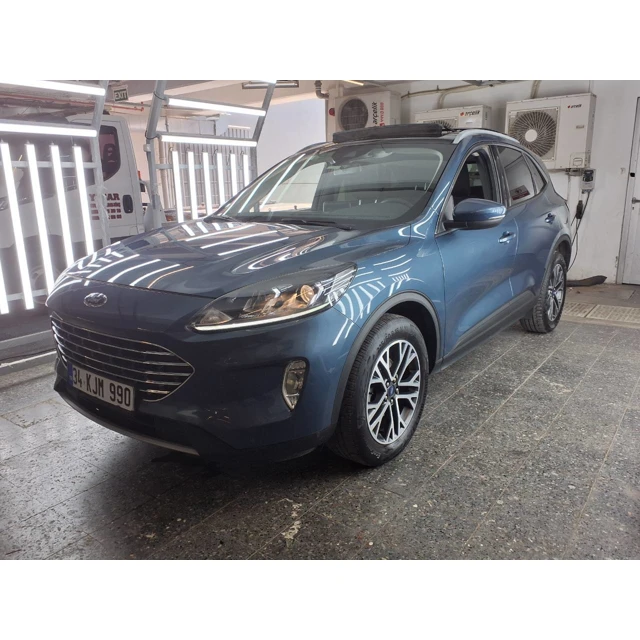 Ford KUGA 2023 66.205 km 2
