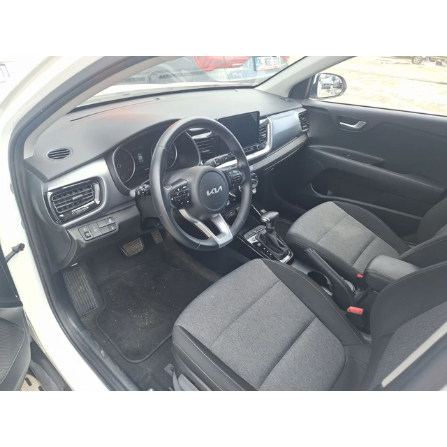 Kia STONIC 2022 56.086 km 4