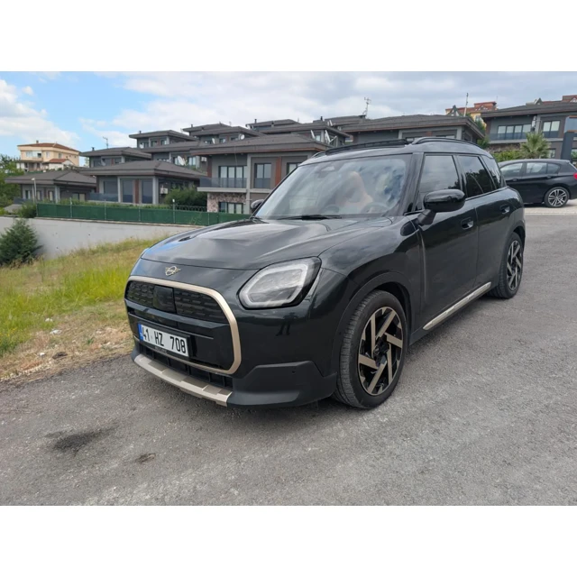 Mini COUNTRYMAN 2024 17.000 km 2