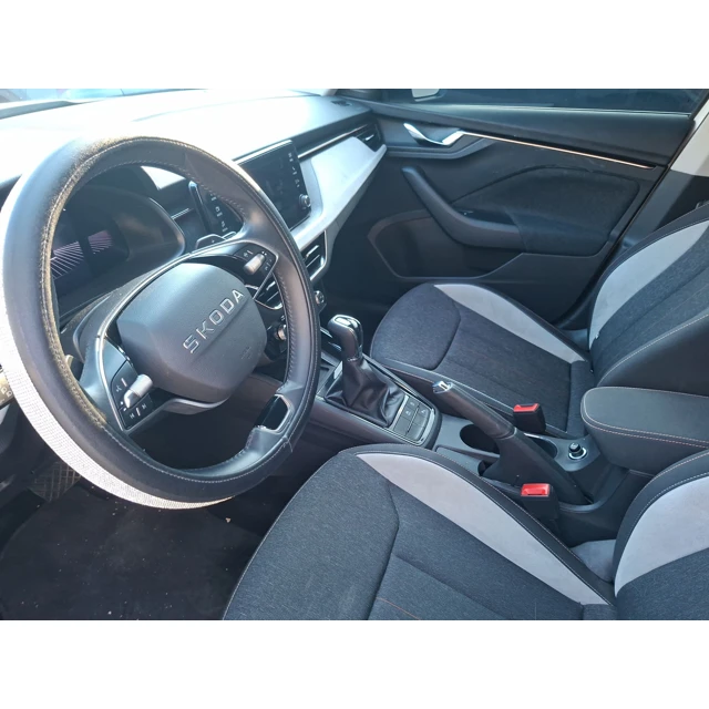 Skoda KAMIQ 2025 14.000 km 4