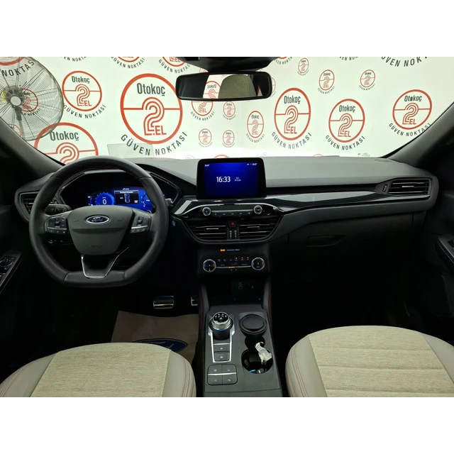 Ford KUGA 2023 19.982 km 7