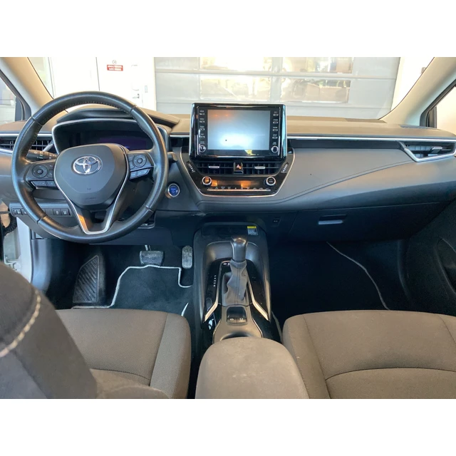 Toyota COROLLA 2022 111.931 km 6