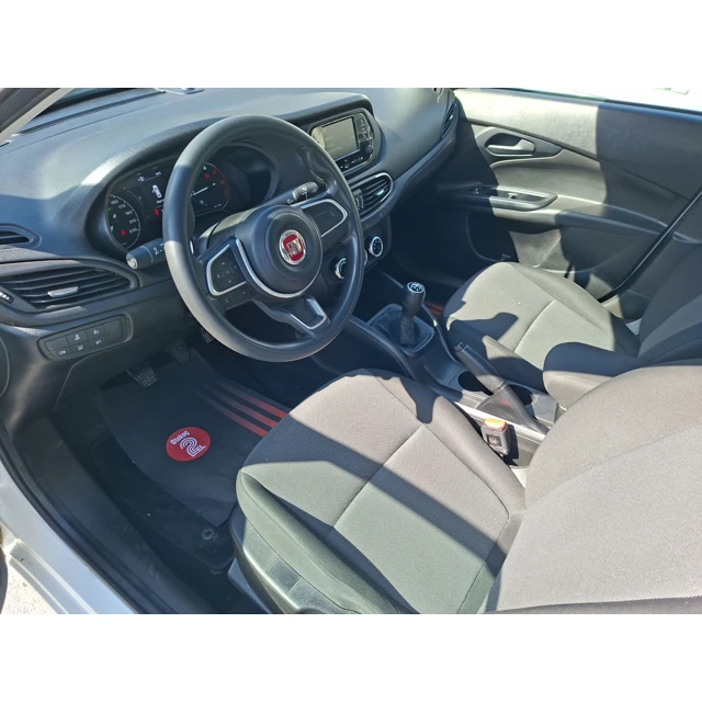 Fiat EGEA 2024 70.959 km 4