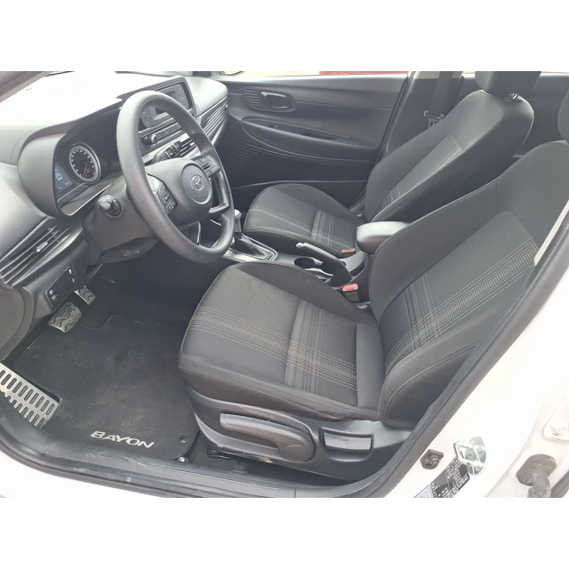 Hyundai BAYON 2024 74.302 km 4